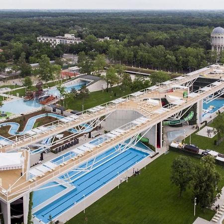 City Life Apartment Дебрецен Екстер'єр фото